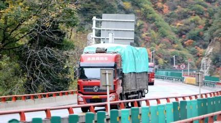 道路普通貨物運輸從業資格證改革一周年回顧 成效、爭議與未來走向
